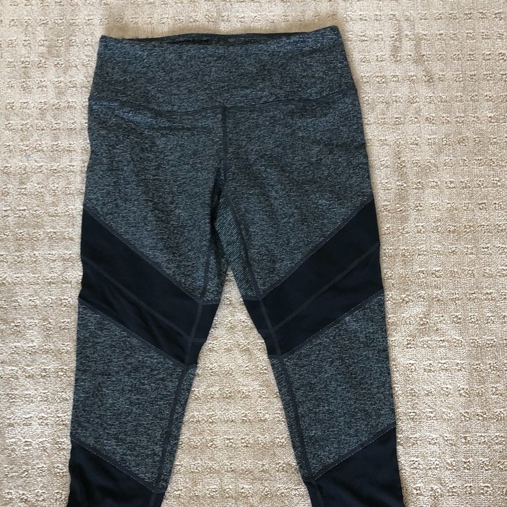Zella Black/ Gray Leggings, Sheer Mesh Detail, M